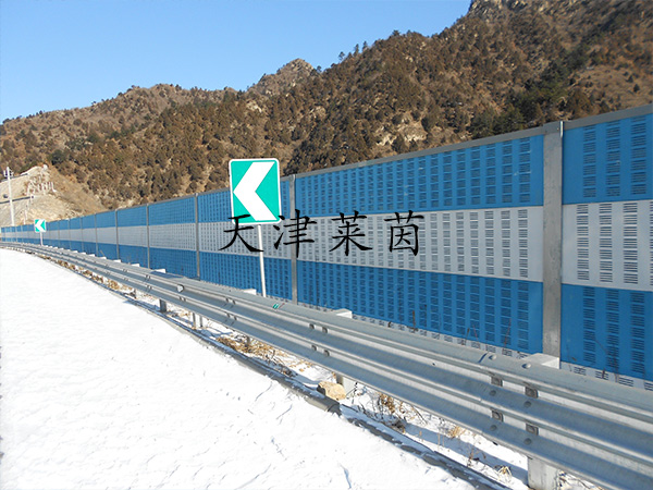 <a href=http://www.huaxiamian.com/news_article?news_id=124>聲屏障</a>