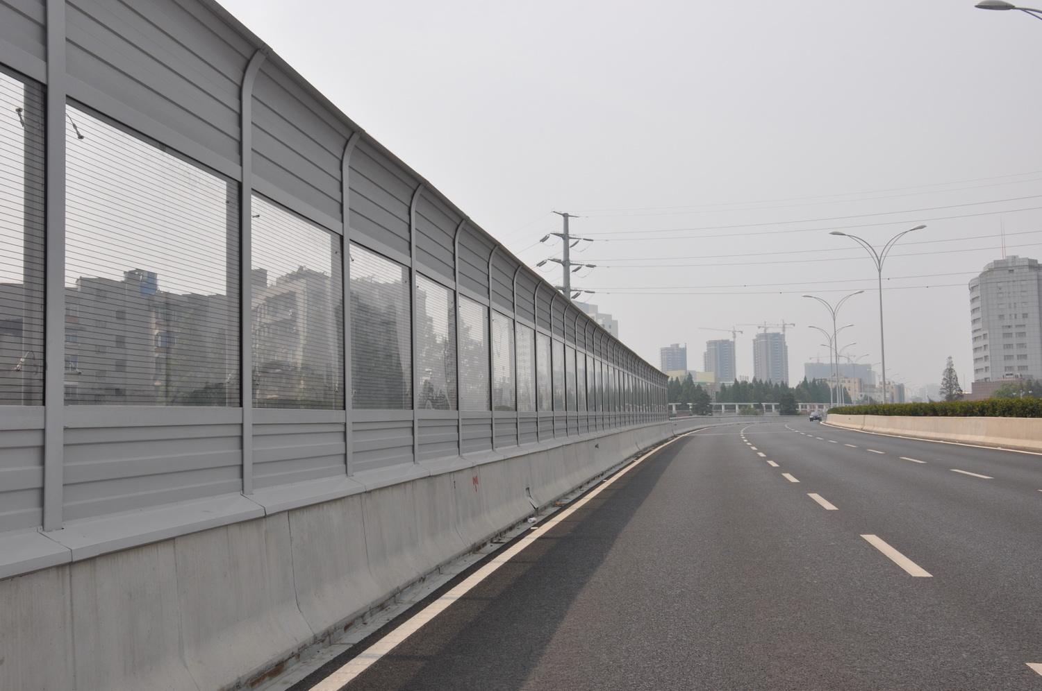 <a href=http://www.huaxiamian.com/news_article?news_id=142>公路聲屏障</a>